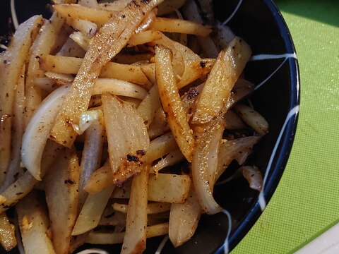 じゃがいも玉ねぎのにんにく醤油炒め